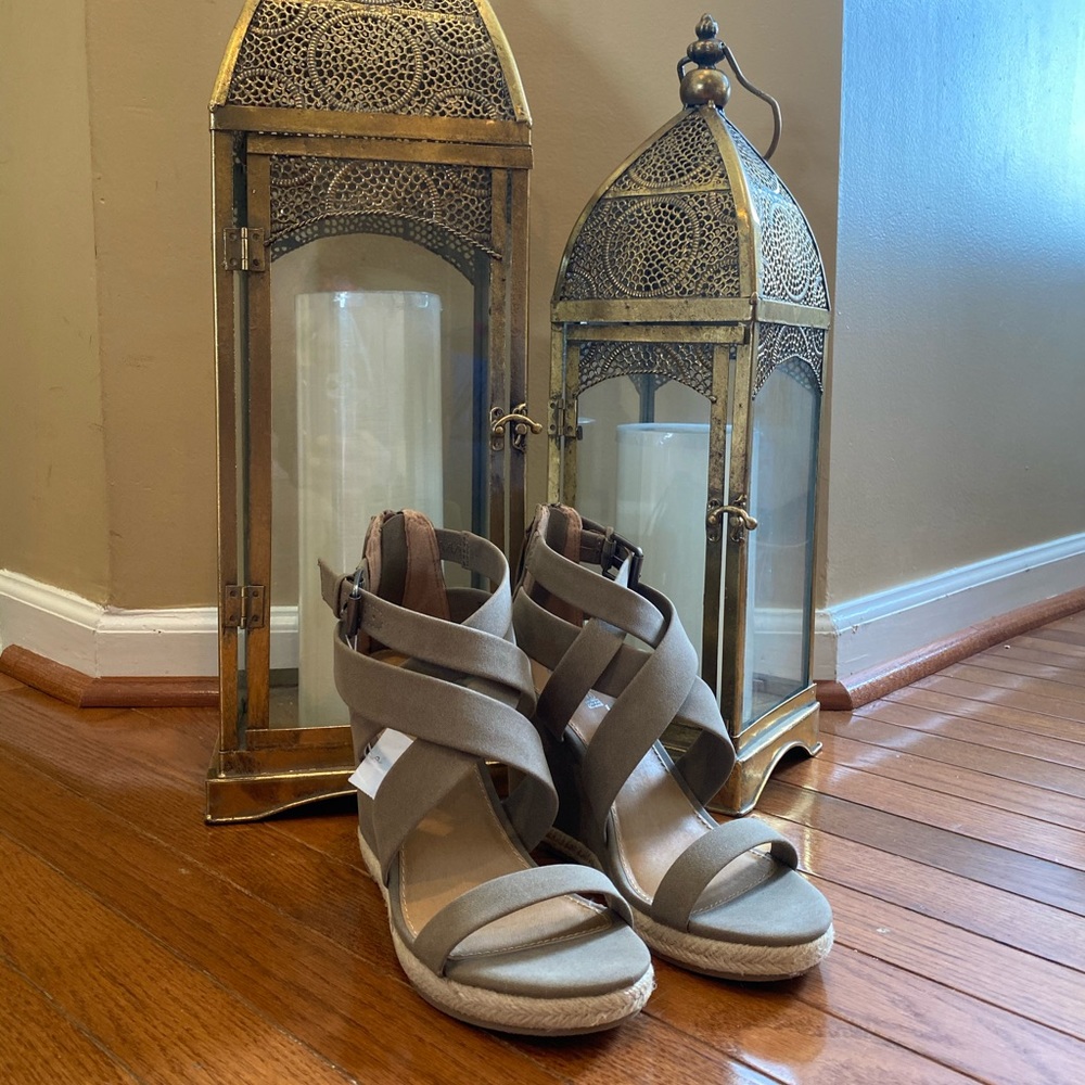 Tan wedge sandals